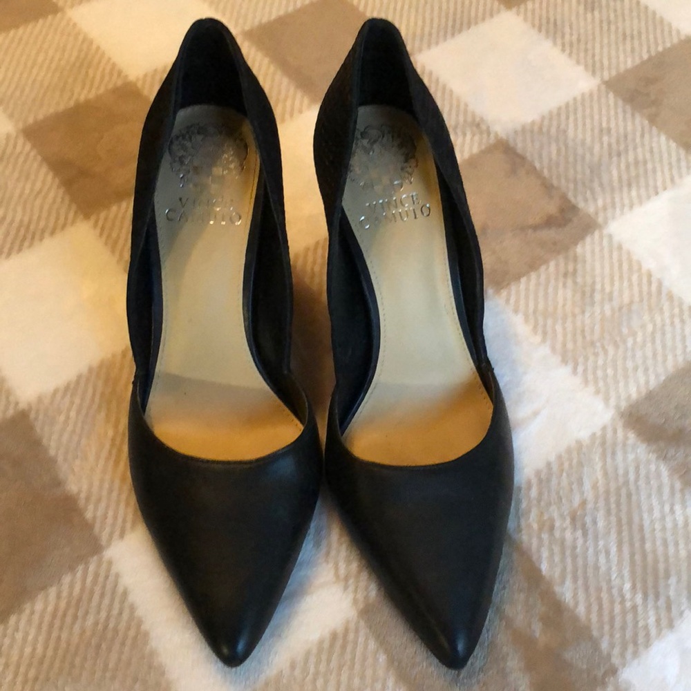 Vince Camuto black heels